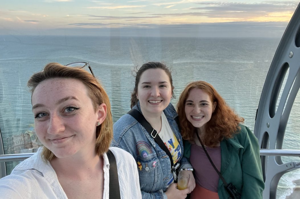 Students on Oxford trip