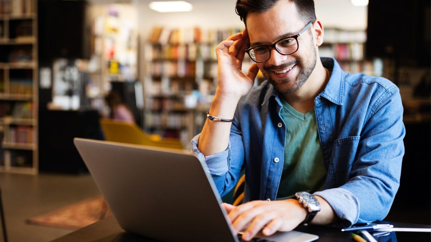 Student studying in library